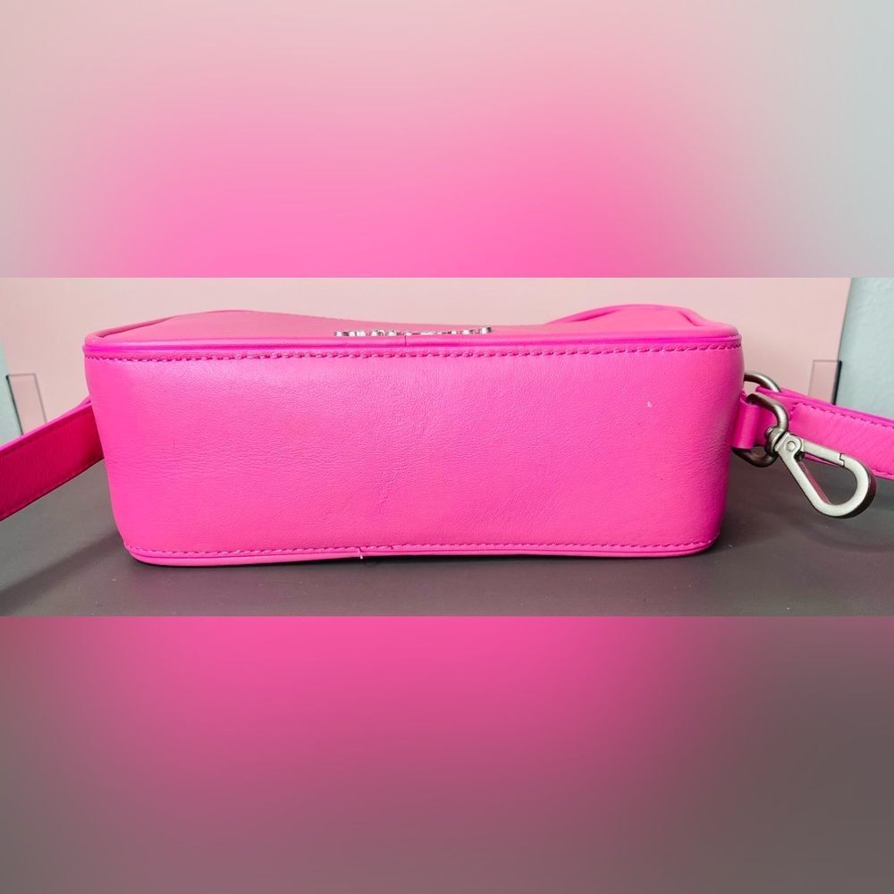 Jacquemus La Baneto Leather Crossbody Camera Bag - Picture 12 of 17